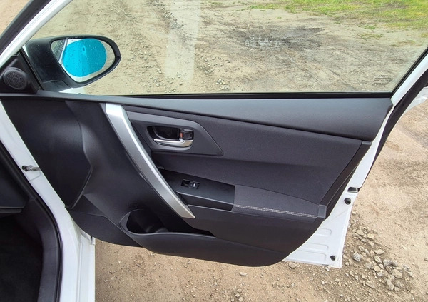 Toyota Auris cena 24900 przebieg: 279811, rok produkcji 2013 z Krotoszyn małe 154